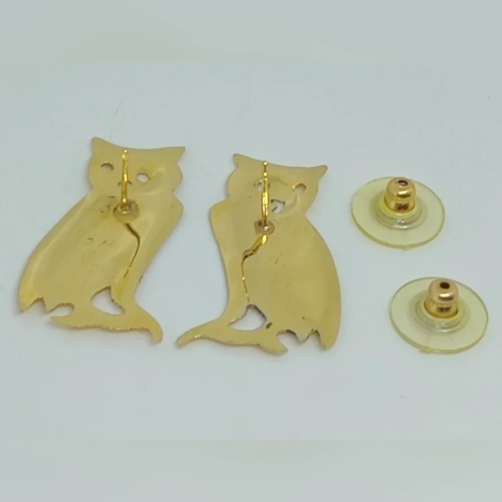 * 1997 Carlton Ridge signed Sutton Hoo gold tone owl earrings